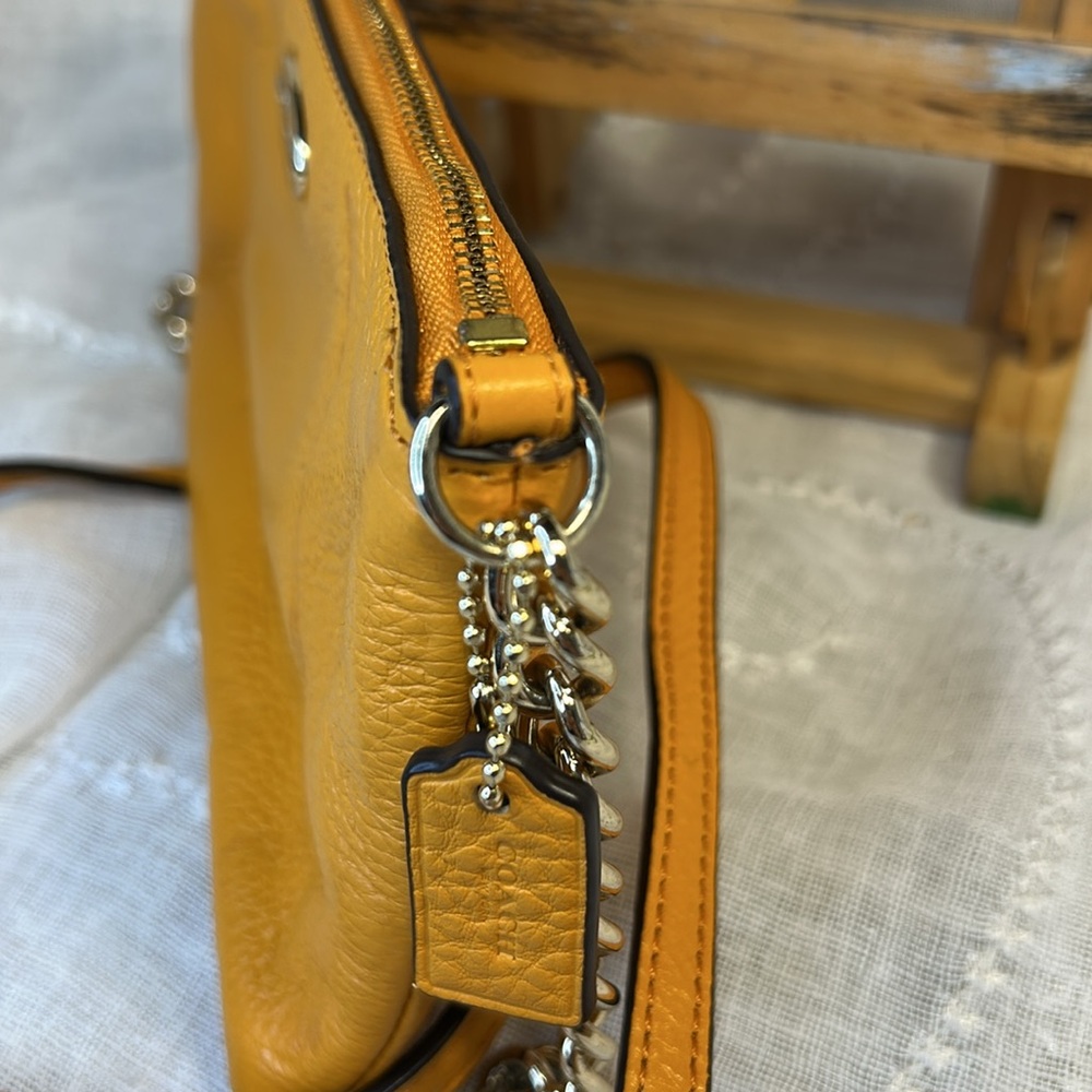 Coach crossbody shoulder chain strap leather bag - Picture 7 of 13